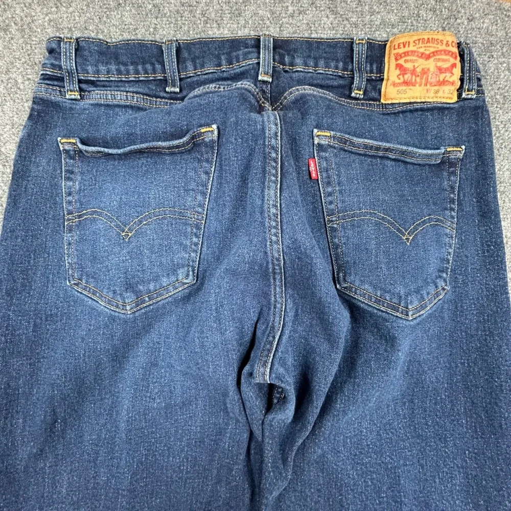 Levis 505 Jeans Mens 38x32 Dark Wash Straight‎ Fit Demim Pants